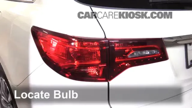 2016 Acura MDX SH-AWD 3.5L V6 Éclairage Feux de marche arrière (remplacer une ampoule)